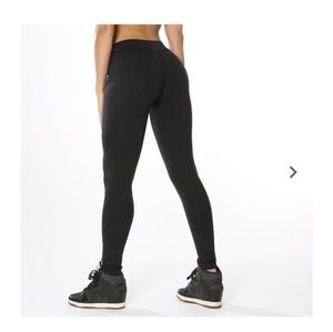 Leanola black push up leggings